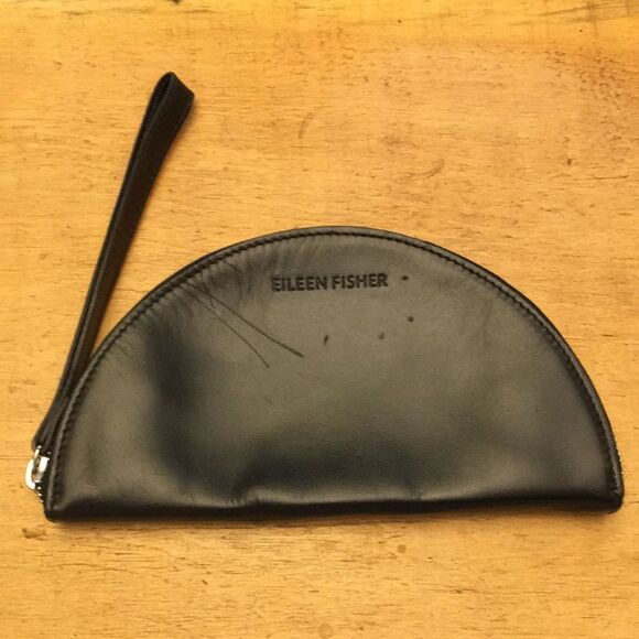 Eileen Fisher Black Leather Half Moon Pouch Cosmetics Case wristlet - Picture 1 of 16